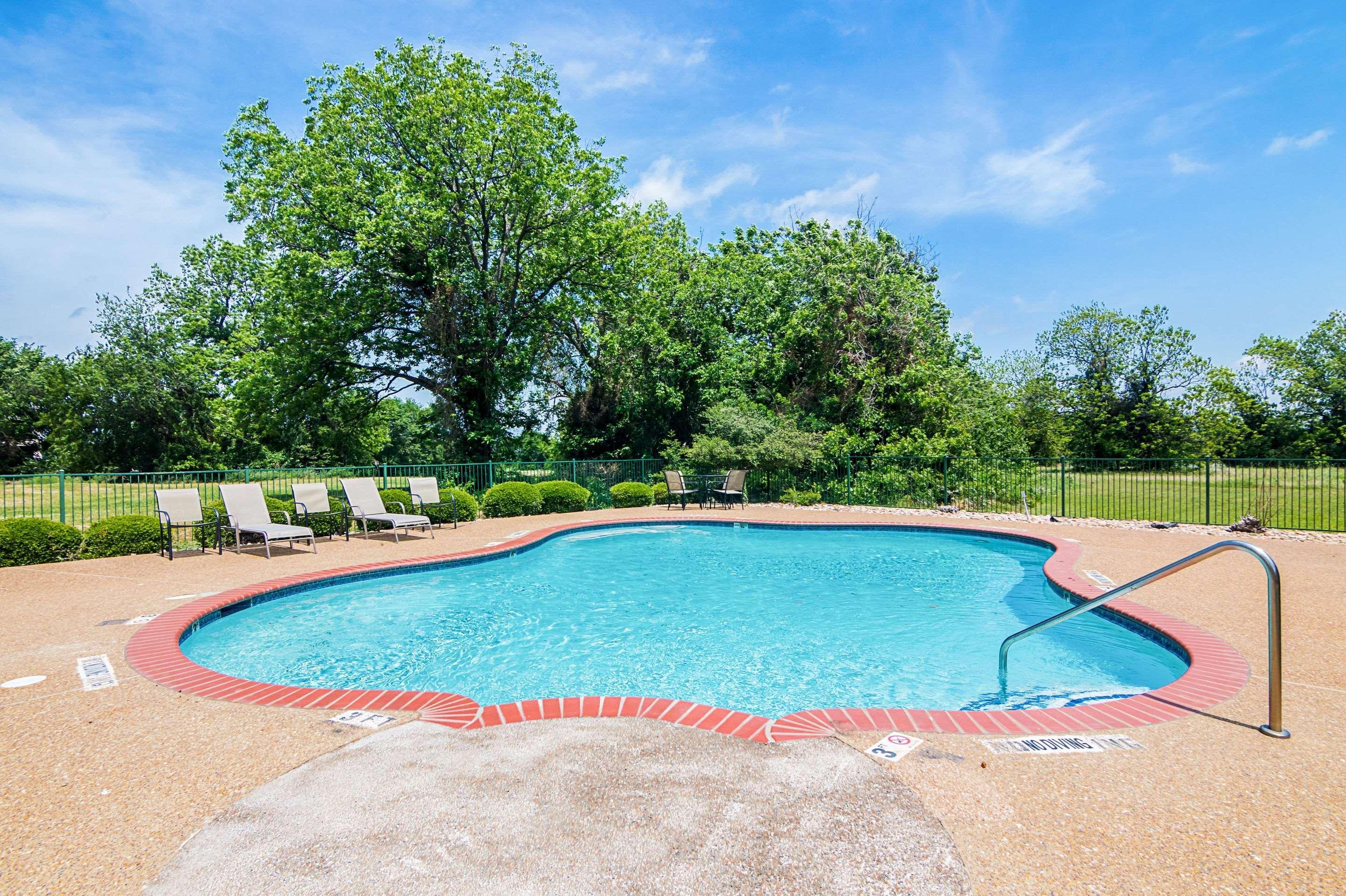 Quality Inn & Suites Garland - East Dallas Экстерьер фото